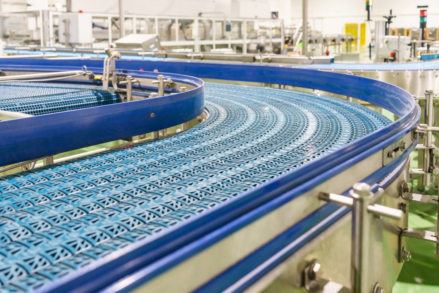 How Assembly Line Conveyor Belts Can Streamline Manufacturing Operations